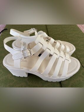 Soda White Textured Strappy Platform Sandal with Buckle